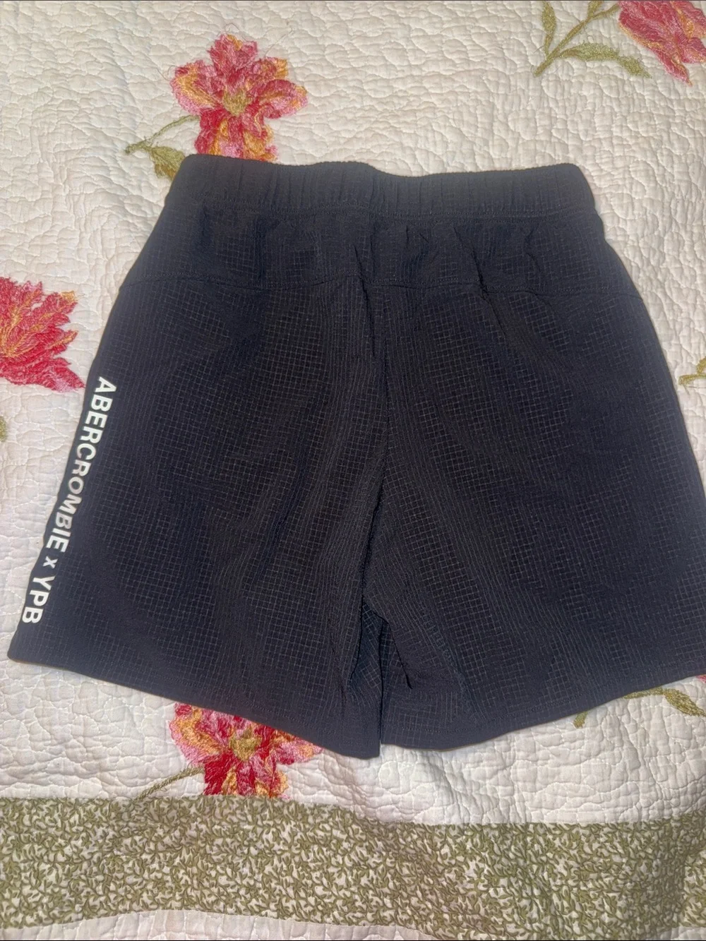 abercrombie kids black shorts
